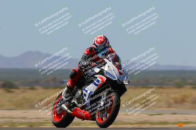 media/Sep-25-2023-Moto Forza (Mon) [[81ffa65e0a]]/B-C Group/Session 3 (Turns 16 and 17 Exit)/
